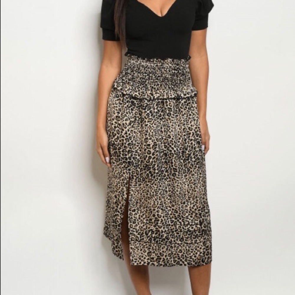 LEOPARD PRINT STRETCHY BANDED MIDI SKIRT